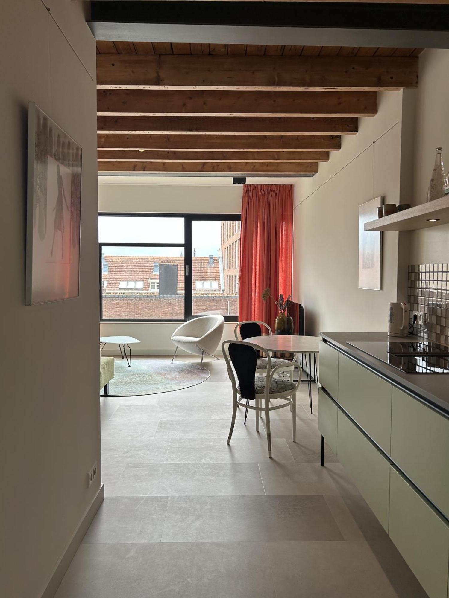 De Eindhovenaar City Apartments Phòng bức ảnh
